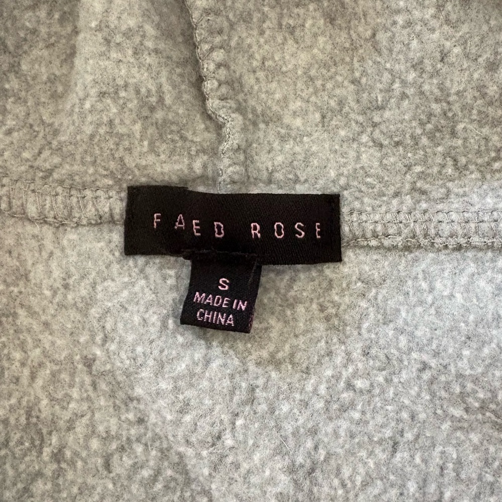 Cropped zip up hoodie - Picture 2 of 2